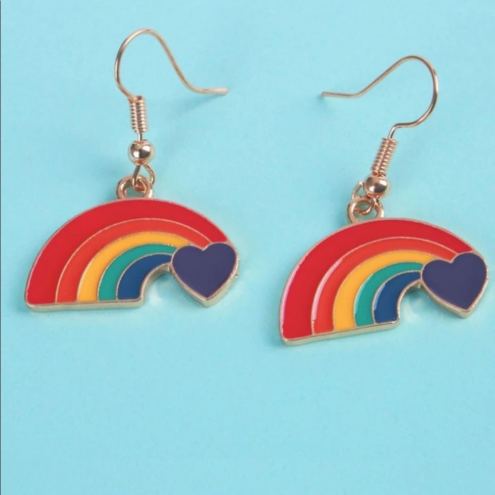 🌈Rainbows & Hearts 💙 Earrings🌈